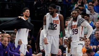 九游体育APP-游戏大玩家艾顿：每天玩四五小时 让我头脑清醒