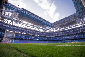 九游体育平台-马卡：欧美杯曾考虑移至迈阿密或伦敦举办，但最终决定在伯纳乌