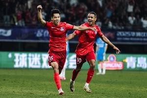 九游体育APP-杨超声：当初断腿后没有磨灭踢球的梦想 暂时没去想国家队的事