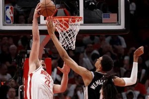 小火龙烫伤斑马！申京炸裂表现送文班生涯最惨一战